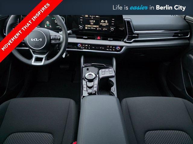 new 2025 Kia Sportage Hybrid car, priced at $32,160