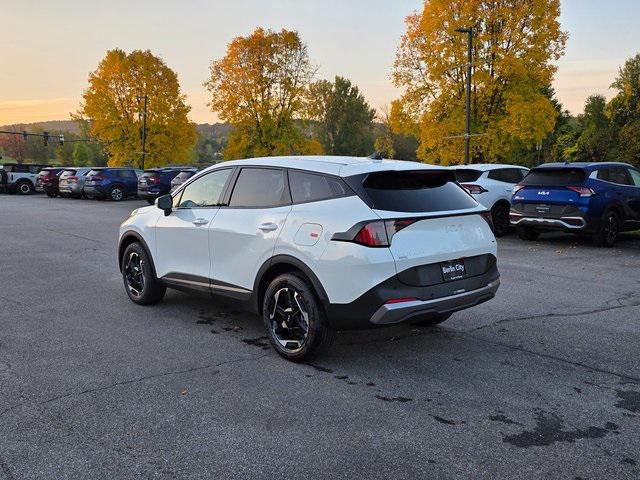 new 2026 Kia Sportage car, priced at $34,680
