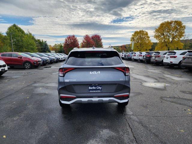 new 2025 Kia Sportage car, priced at $34,140