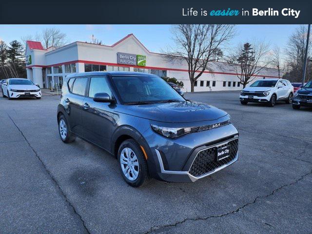 new 2025 Kia Soul car, priced at $22,340