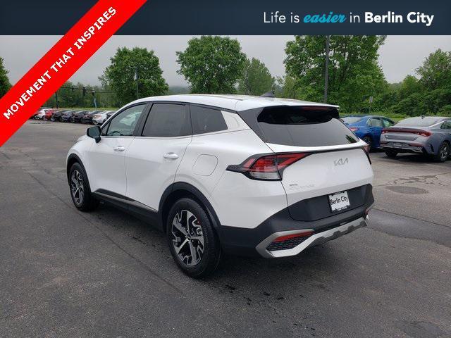 new 2025 Kia Sportage car, priced at $33,450