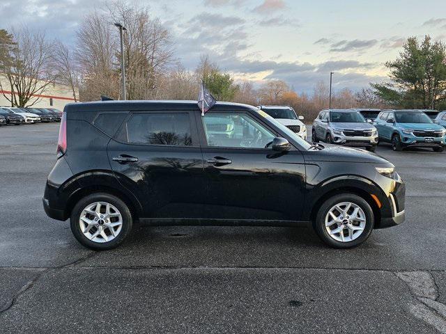 used 2024 Kia Soul car, priced at $19,998