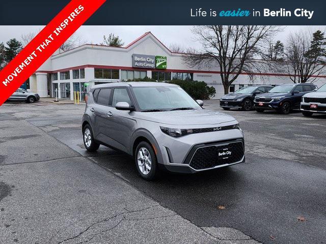 new 2025 Kia Soul car, priced at $22,560