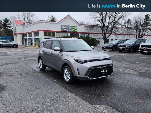 new 2025 Kia Soul car, priced at $22,560