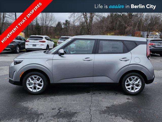 new 2025 Kia Soul car, priced at $22,560