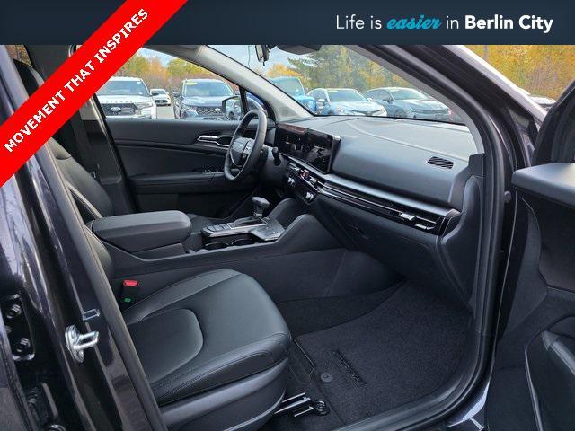 new 2026 Kia Sportage car, priced at $33,935