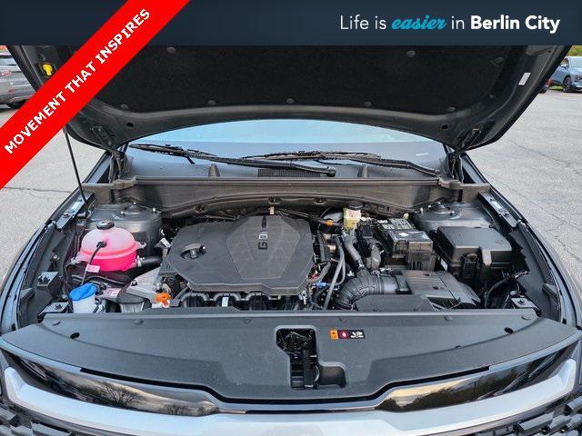 new 2026 Kia Sportage car, priced at $33,935