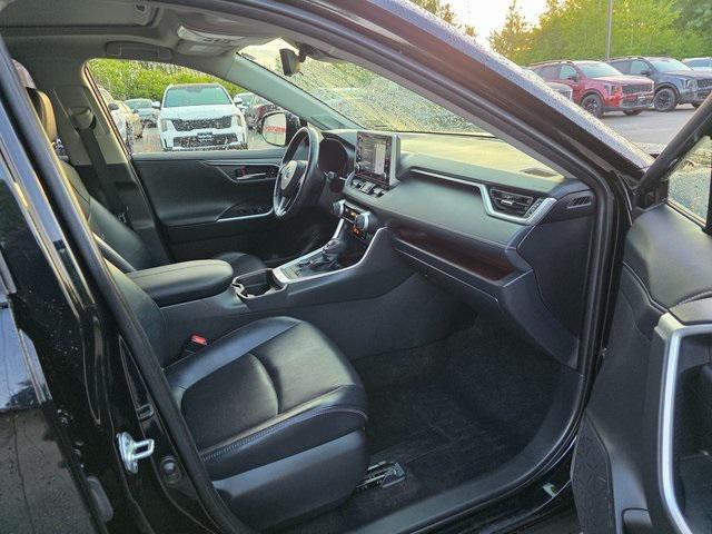 used 2020 Toyota RAV4 Hybrid car, priced at $31,997