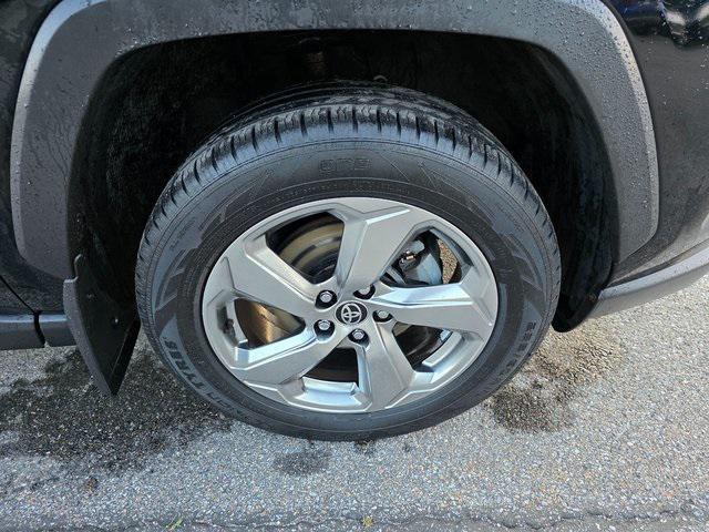 used 2020 Toyota RAV4 Hybrid car, priced at $31,997