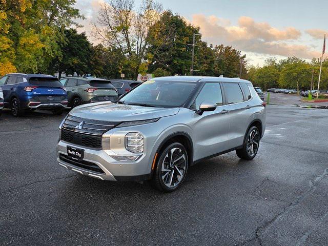 used 2023 Mitsubishi Outlander car, priced at $24,999