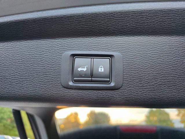 used 2023 Mitsubishi Outlander car, priced at $24,999