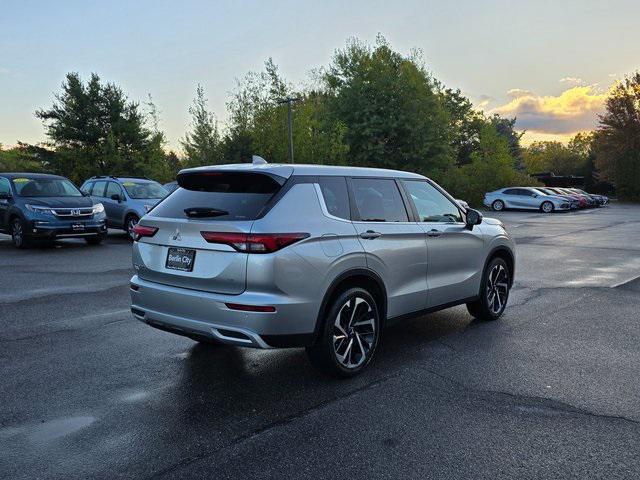 used 2023 Mitsubishi Outlander car, priced at $24,999