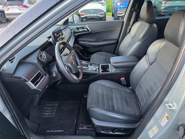 used 2023 Mitsubishi Outlander car, priced at $24,999