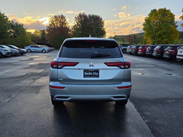used 2023 Mitsubishi Outlander car, priced at $24,999