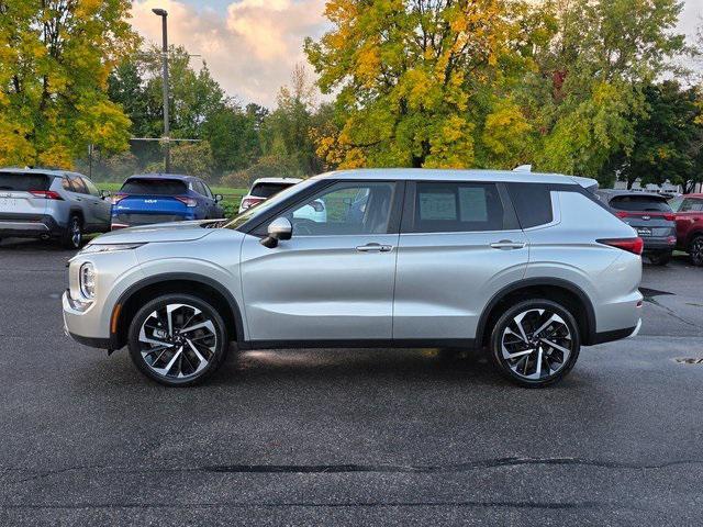 used 2023 Mitsubishi Outlander car, priced at $24,999
