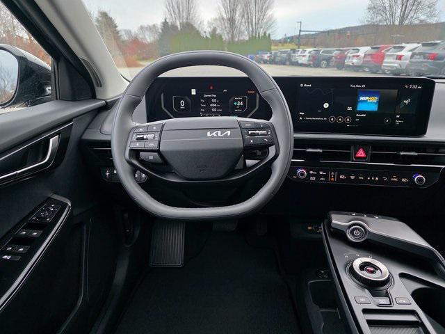 new 2025 Kia EV6 car, priced at $54,125