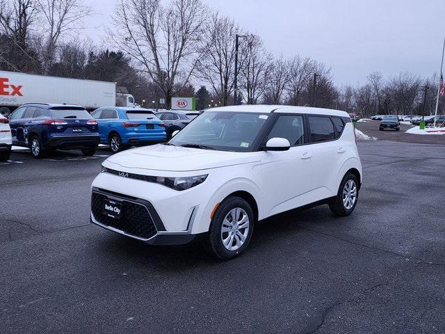 new 2025 Kia Soul car, priced at $22,185