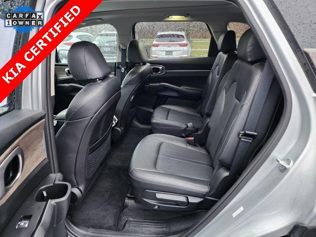 used 2022 Kia Sorento car, priced at $28,987