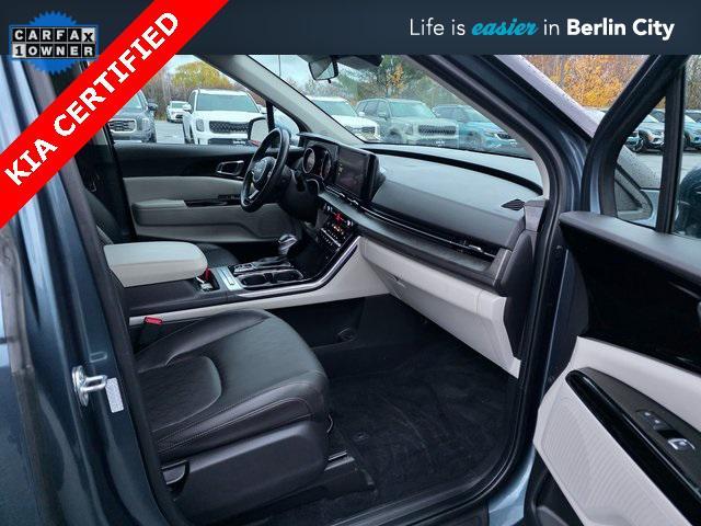 used 2024 Kia Carnival car, priced at $33,998
