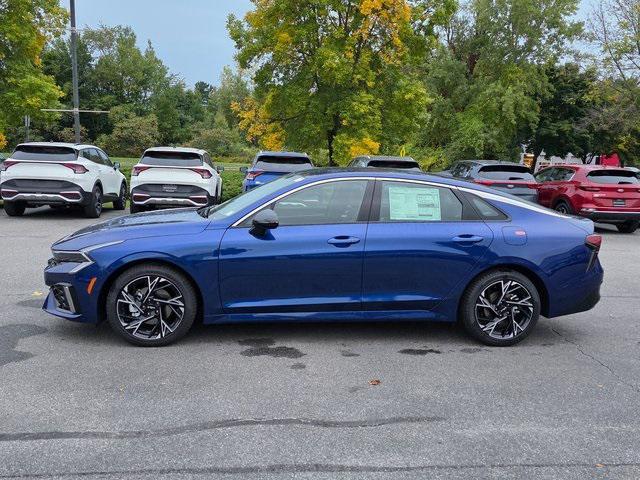 new 2025 Kia K5 car, priced at $29,670