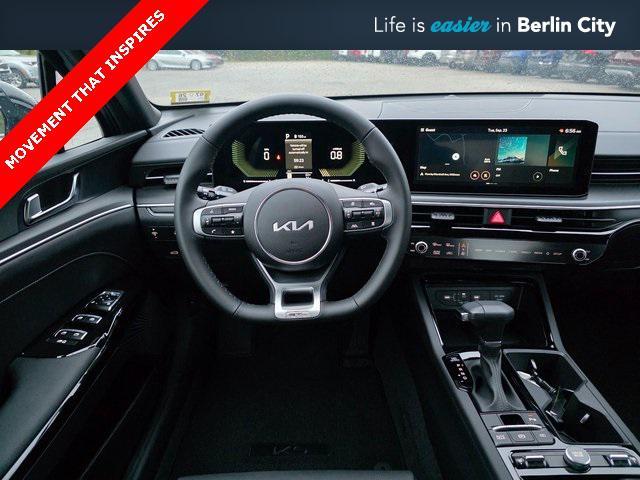 new 2025 Kia K5 car, priced at $29,670