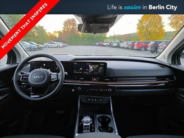 new 2026 Kia Carnival Hybrid car, priced at $55,430