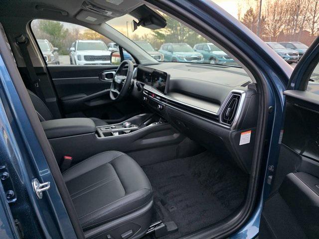 new 2026 Kia Sorento Hybrid car, priced at $42,920