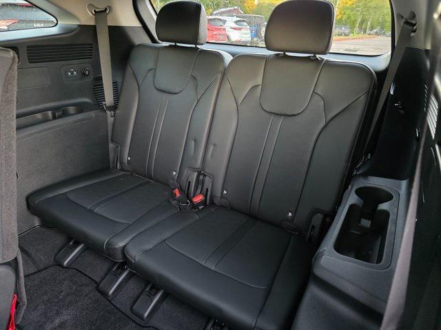 new 2026 Kia Sorento car, priced at $38,770
