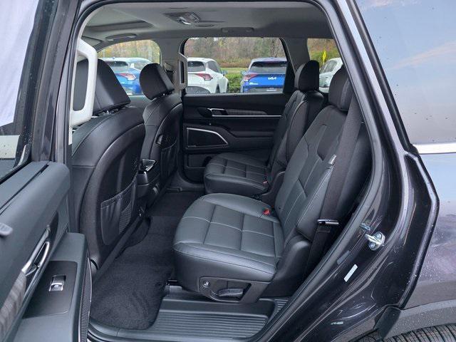 new 2025 Kia Telluride car, priced at $47,000