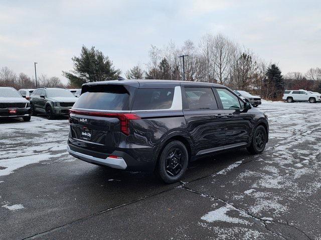 new 2025 Kia Carnival car, priced at $40,160