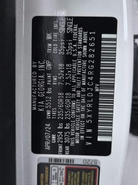 used 2024 Kia Sorento car, priced at $31,998