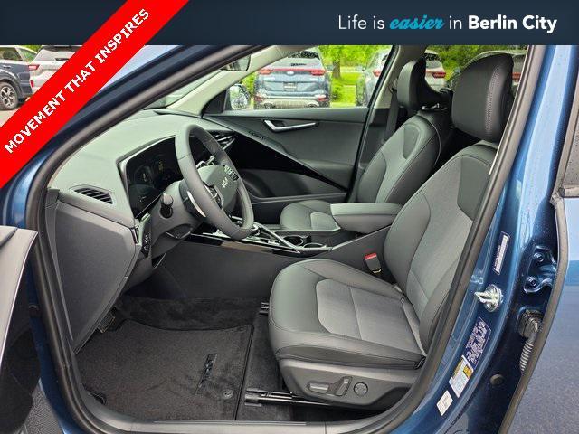 new 2025 Kia Niro Plug-In Hybrid car, priced at $36,900