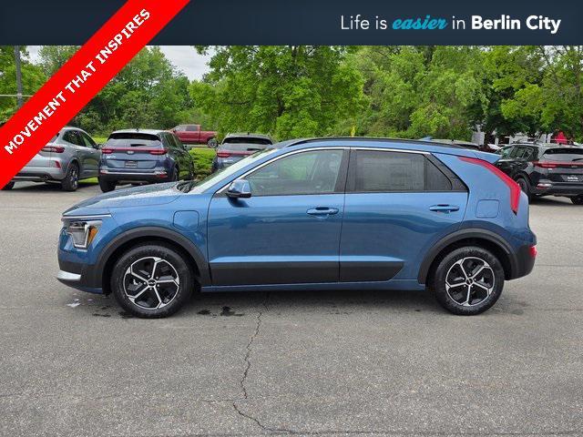 new 2025 Kia Niro Plug-In Hybrid car, priced at $36,900