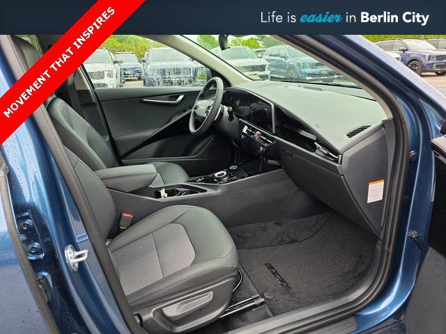 new 2025 Kia Niro Plug-In Hybrid car, priced at $36,900