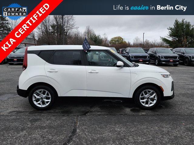 used 2022 Kia Soul car, priced at $21,999