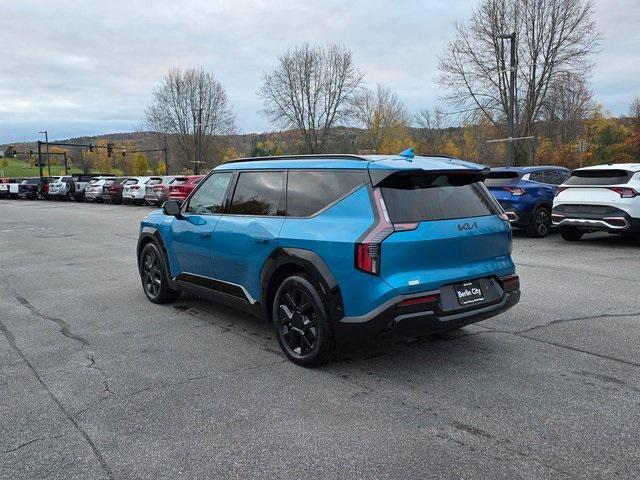 new 2026 Kia EV9 car, priced at $72,930