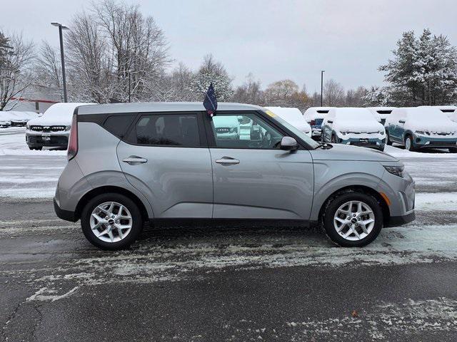 used 2024 Kia Soul car, priced at $18,999