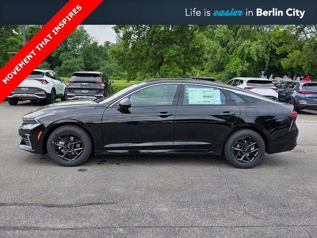 new 2025 Kia K5 car, priced at $28,550