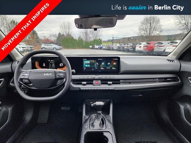 new 2025 Kia K4 car, priced at $24,975