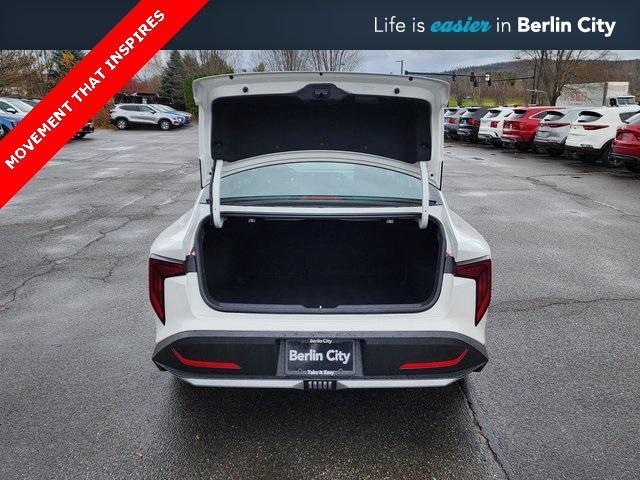 new 2025 Kia K4 car, priced at $24,975