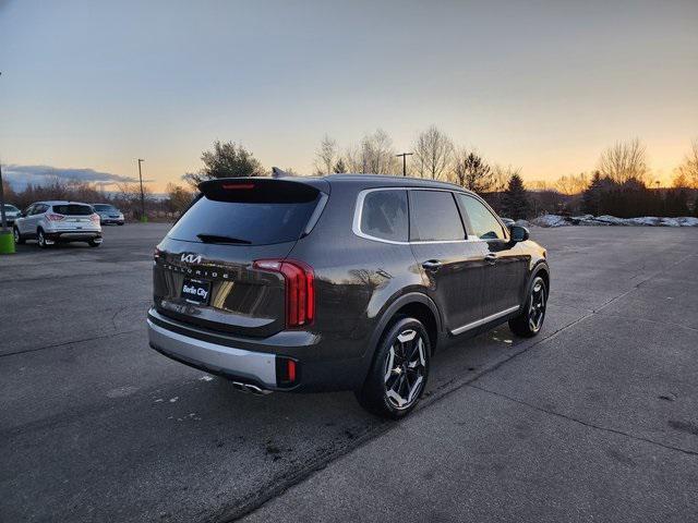 new 2025 Kia Telluride car, priced at $42,710