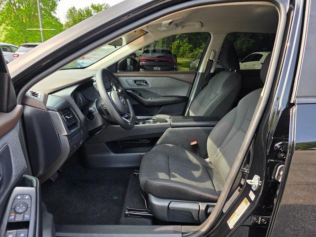 used 2023 Nissan Rogue car, priced at $22,414