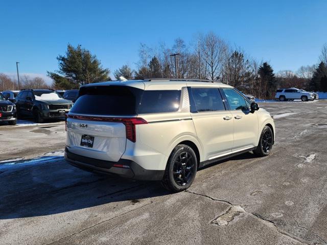 new 2025 Kia Carnival car, priced at $52,260