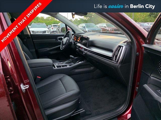 new 2025 Kia Sorento car, priced at $38,800