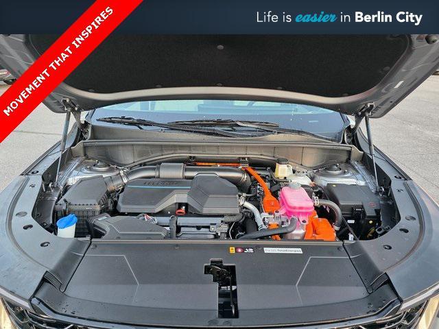 new 2025 Kia Sorento Hybrid car, priced at $42,365