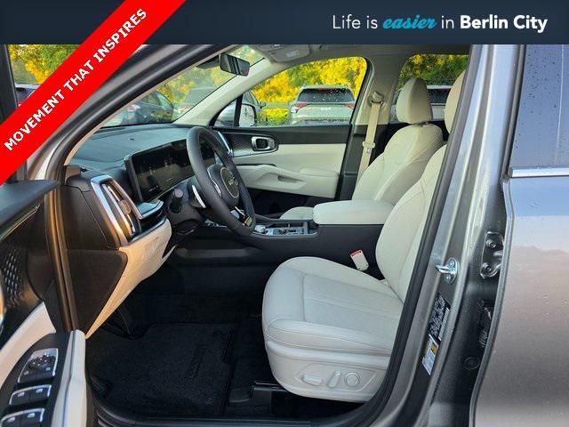 new 2025 Kia Sorento Hybrid car, priced at $42,365