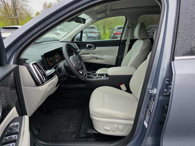 new 2025 Kia Sorento car, priced at $42,530