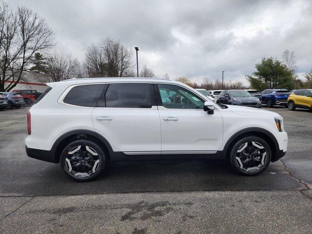 new 2025 Kia Telluride car, priced at $43,205