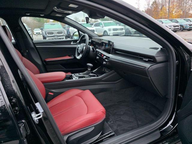 new 2026 Kia K5 car, priced at $32,060