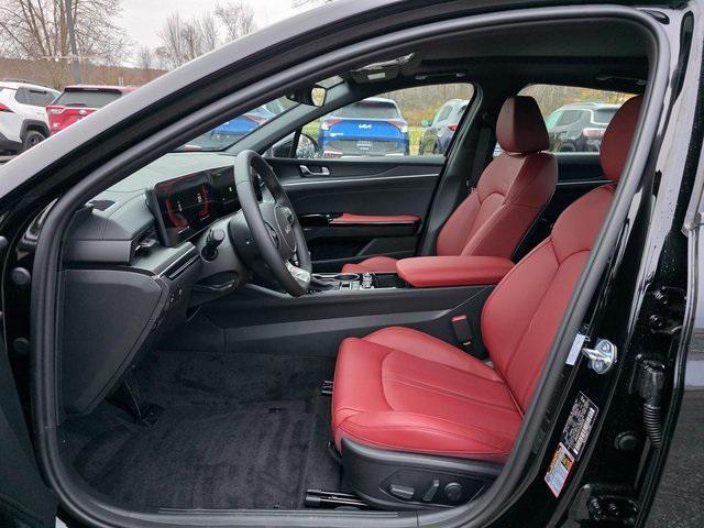 new 2026 Kia K5 car, priced at $32,060